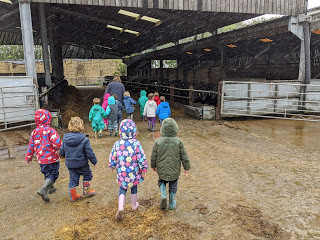 Maiden Castle Farm image from Educational visits