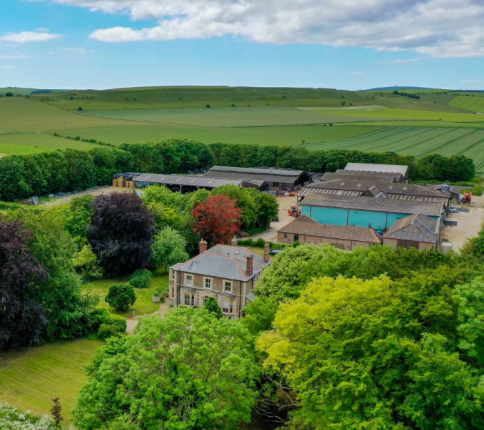 Gallery | Maiden Castle Farm Find us